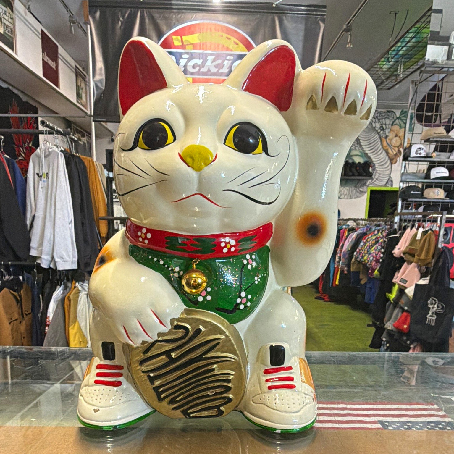 Nike SB Lucky Beckoning Cat Bank promo 2007. Nikes sb best promo