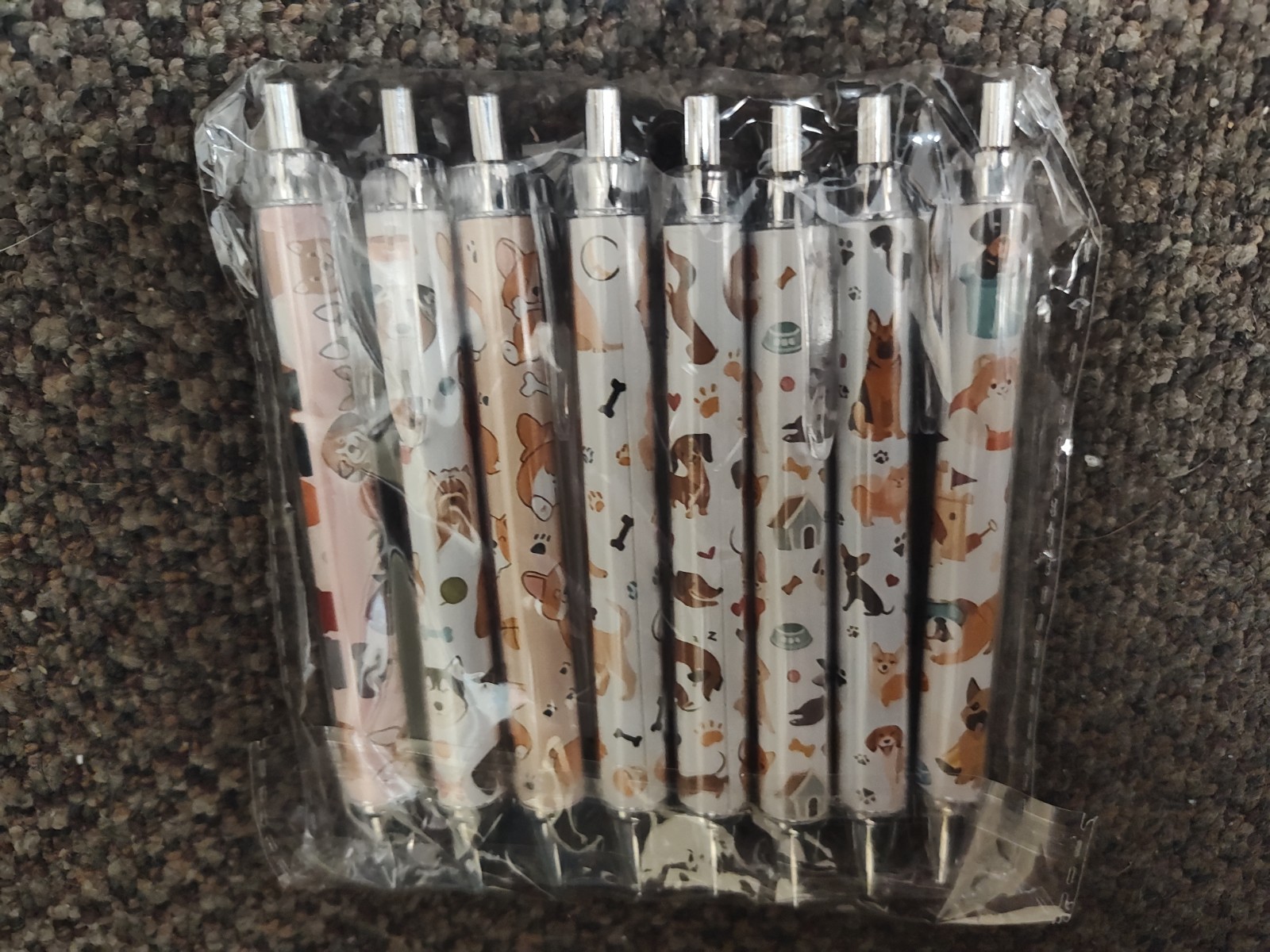 8 Adorable Dog Theme Pens Black Ink NEW 8 Adorable Dog Theme Pens Black Ink NEW