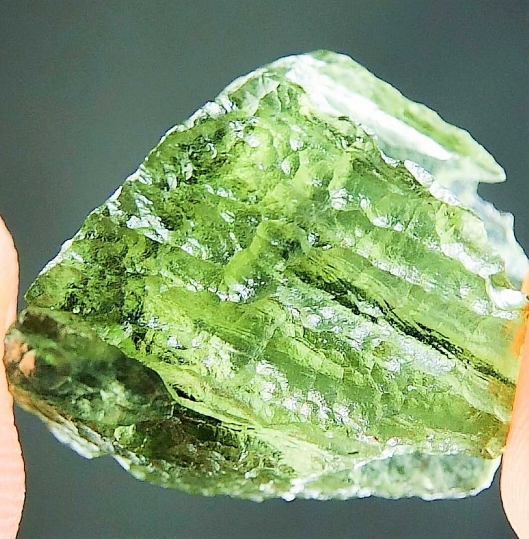 METEORITE MOLDAVITE GREEN IMPACT FRAGMENT TEKTITE METEOR STONE SPACE ROCK PIECE