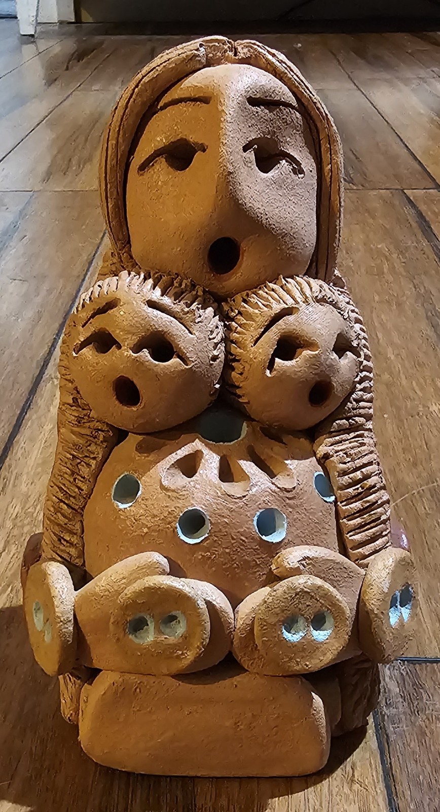 Vintage Cheyenne Jim Navajo Storyteller Pottery Mother 2 Babies Signed 6.5in