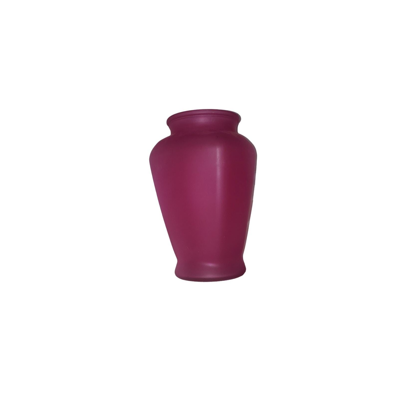 Vintage Pink 9-in tall Vase