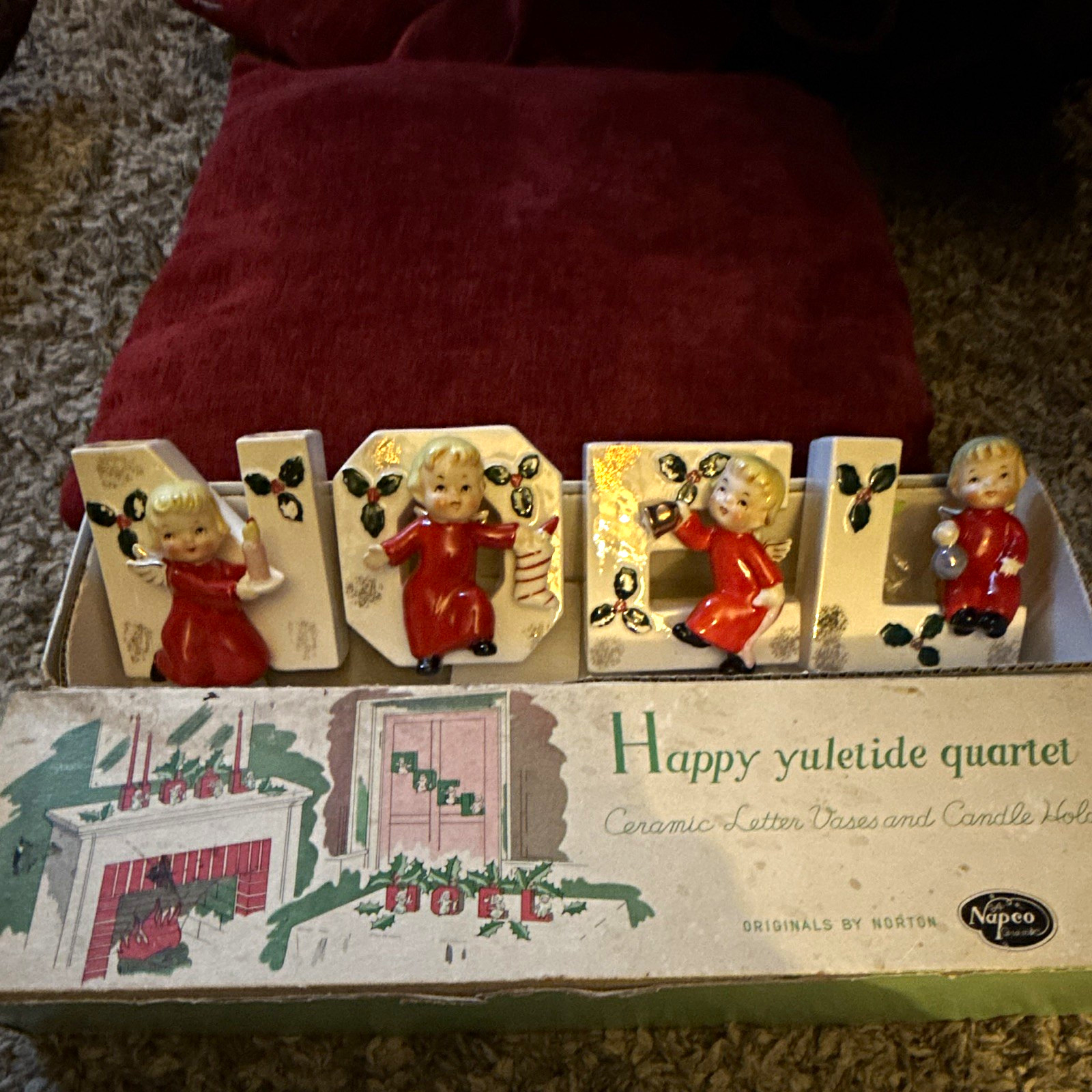 Napco Happy Yuletide Quartet 4pc Glazed Ceramic Candle Holders Set Boxed 1956