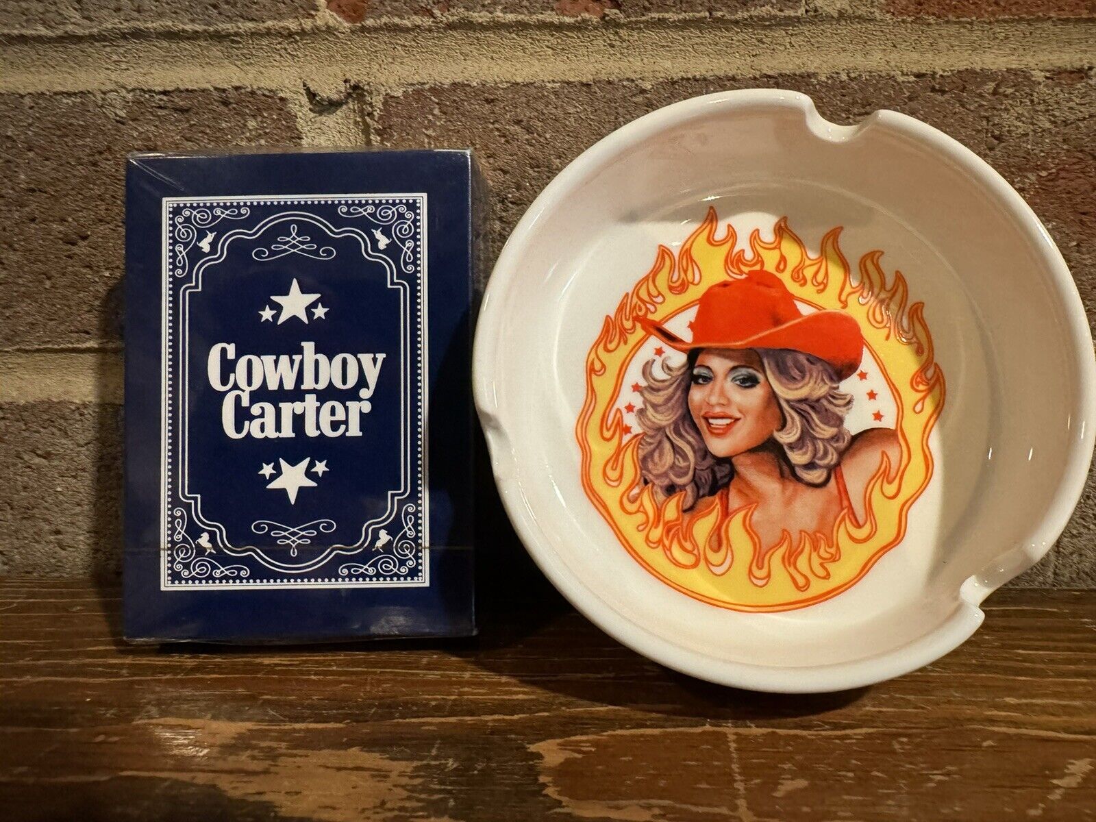 Cowboy Carter Combo- Beyoncé  - Hold’Em Ashtray + Act ii Playing Cards 🔥