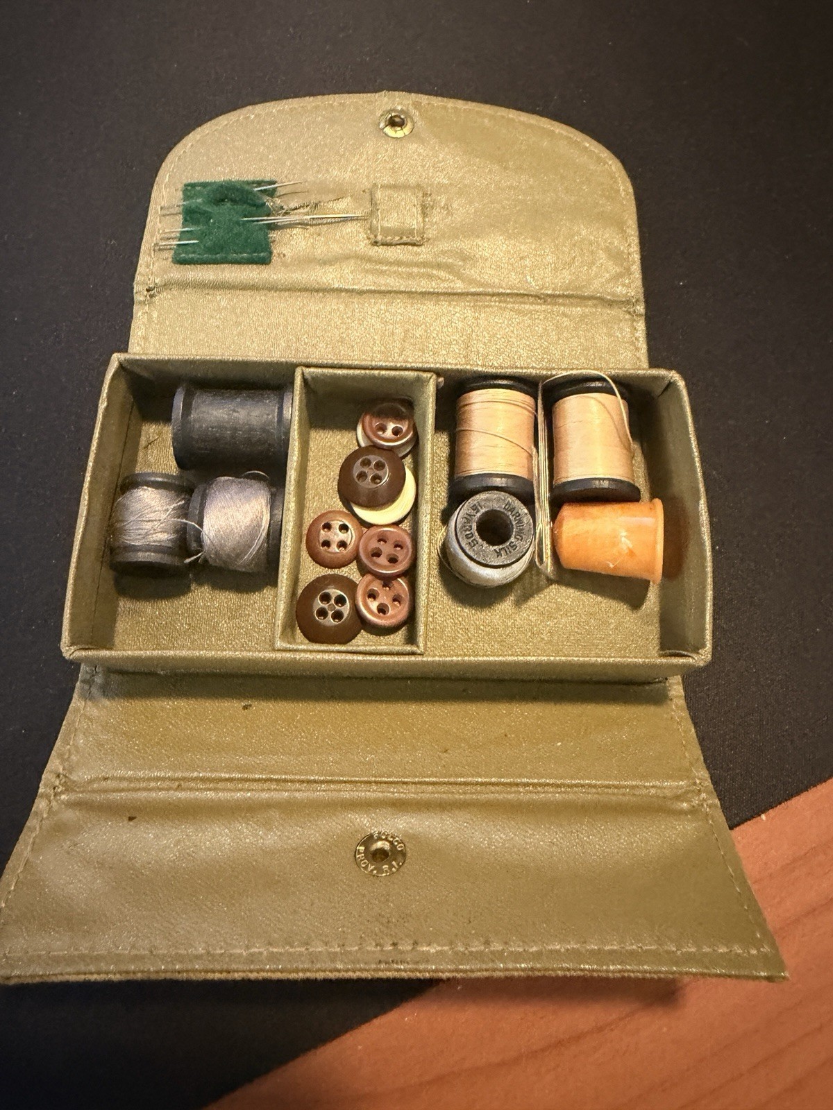 Vintage Belding Corticelli Military Sewing Kit Snap Case USA Thread Set WWII