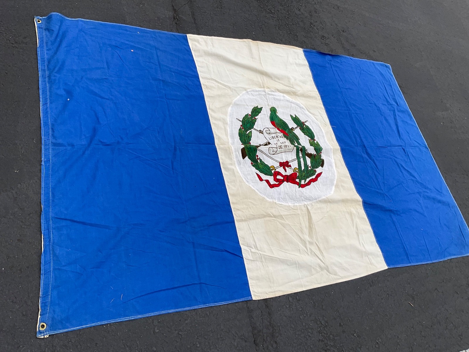 Vintage  Linin Cotton Guatemala  National Flag Sewn  44\