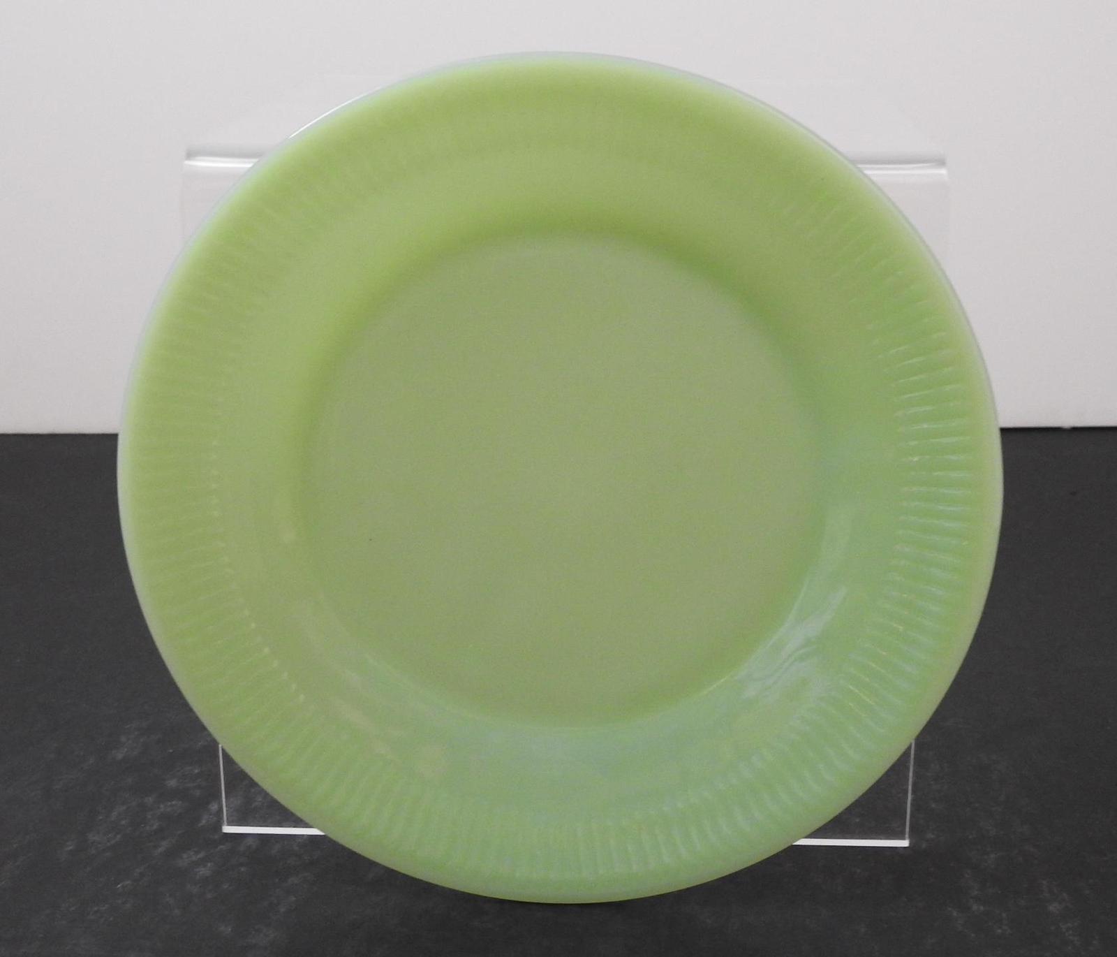 Vintage Anchor Hocking Fire King Jane Ray Jadeite Plate c1945-63 9 1/8\