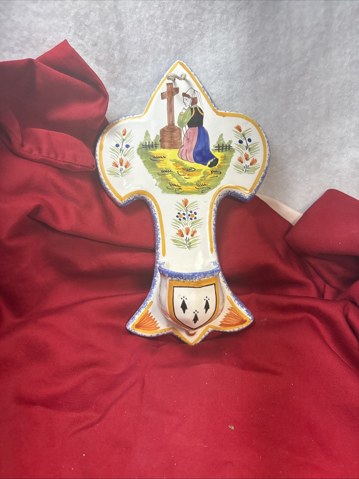 Vintage Henriot QUIMPER Fleur de Lys Shaped Holy Water Font Breton . Signed