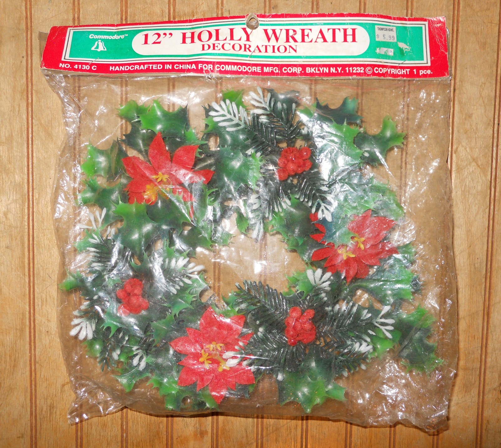 Vintage Plastic Holly Christmas Wreath Poinsettias Kitsch Retro Centerpiece 12\