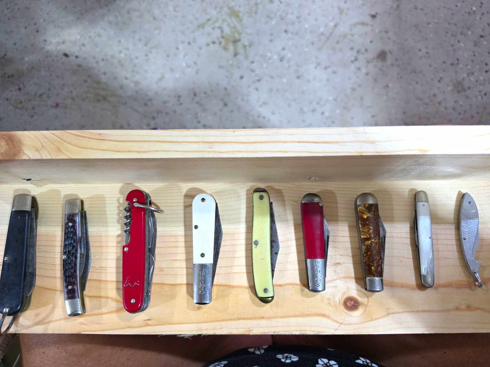 Vintage Pocket Knife Lot 9 Camillus Case Imperial Barlow Schrade Mikov Rybicka
