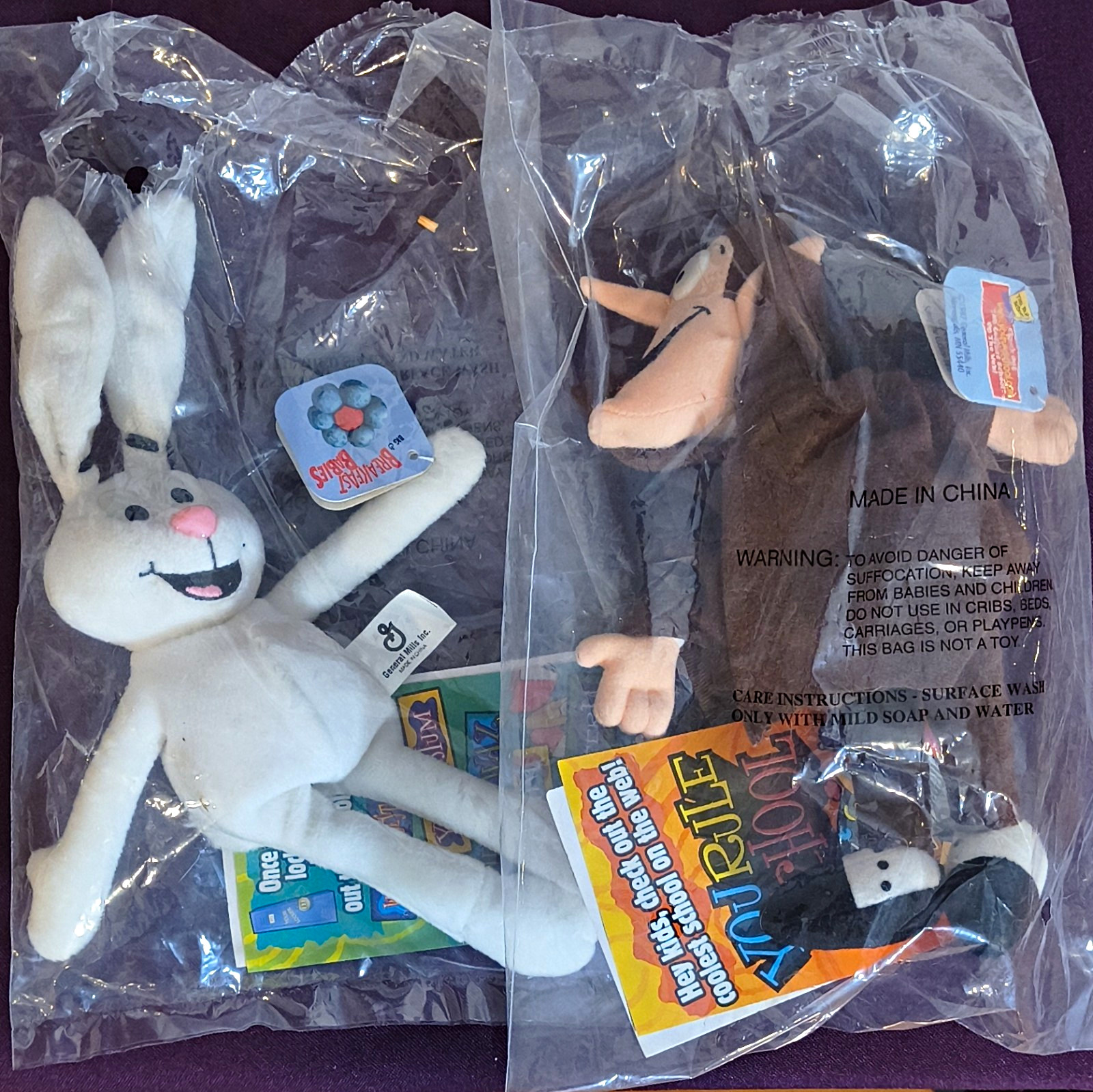 Vintage General Mills Cereal Plush Lot Count Chocula & Trix Rabbit Promo Vintage General Mills Cereal Plush Lot Count Chocula & Trix Rabbit Promo