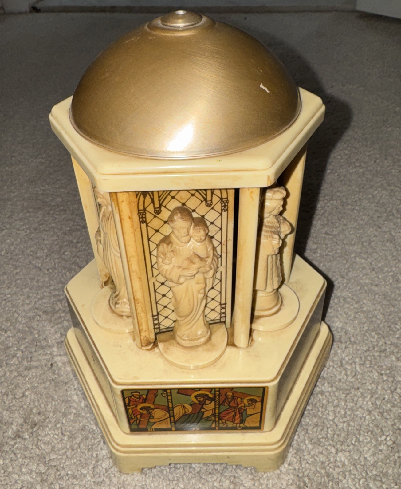 VTG Swiss Harmony Roundelay Music Box Religious Catholic Lipstick Vanity (read)