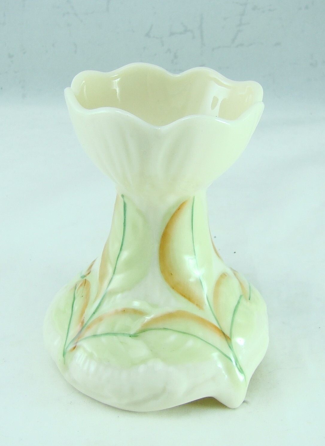 Belleek Ireland 7th Gold Mark ELM VASE (S) EXCELLENT