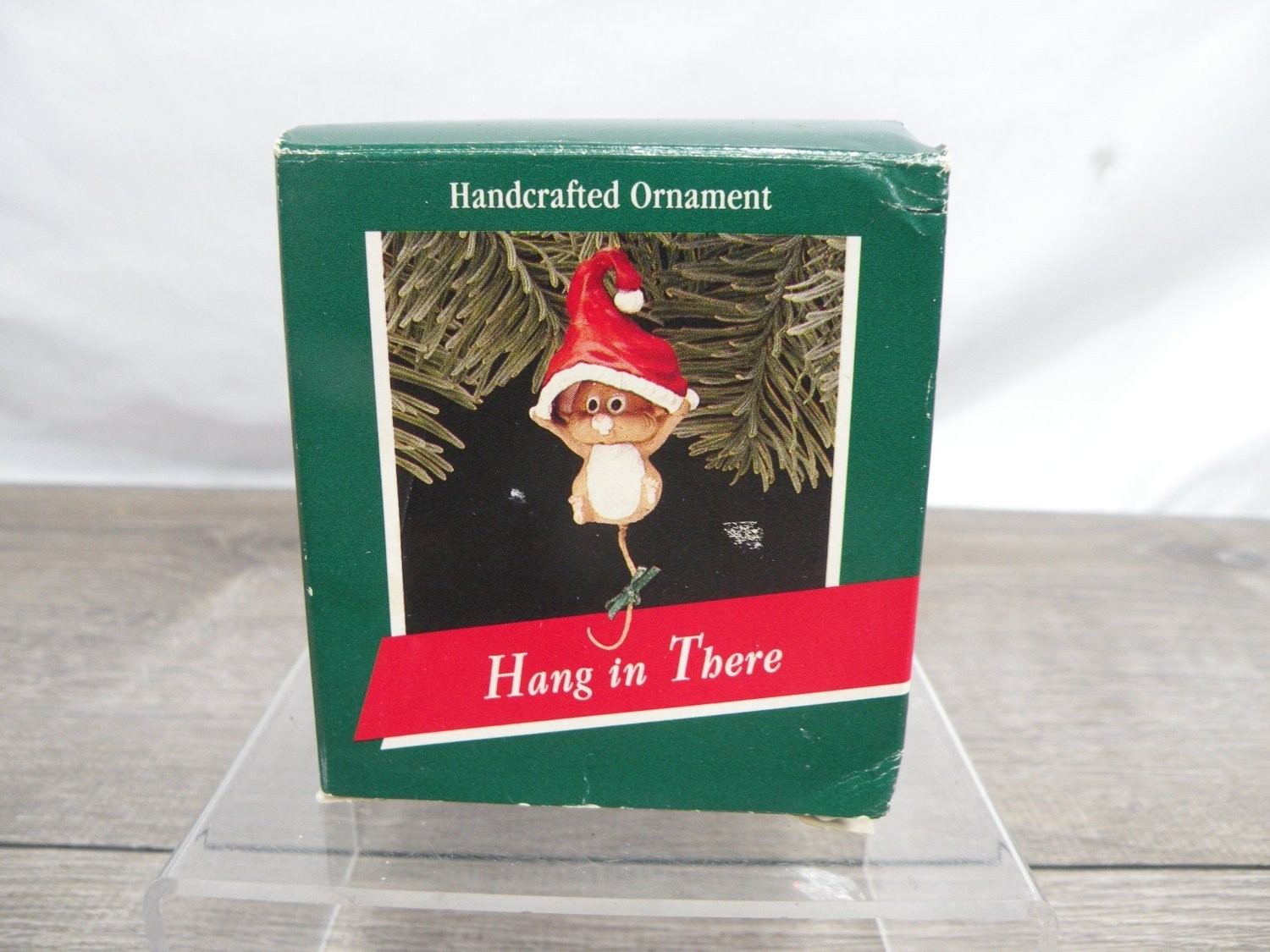 Vintage 1989 Hallmark Keepsake Ornament Hang in There Mouse Santa Hat QX430-5