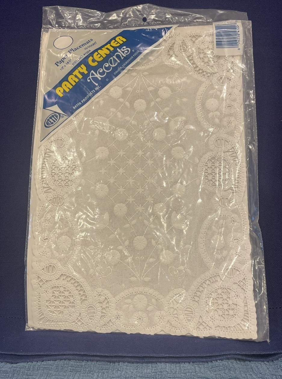 Vintage Party Center Embossed Paper Placemats 10 Pack White 10\ Vintage Party Center Embossed Paper Placemats 10 Pack White 10\