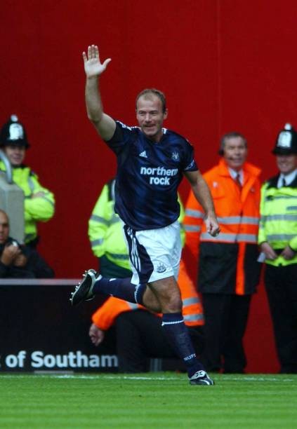Newcastle United\'s Alan Shearer celebrates his team\'s opening goal- Old Photo