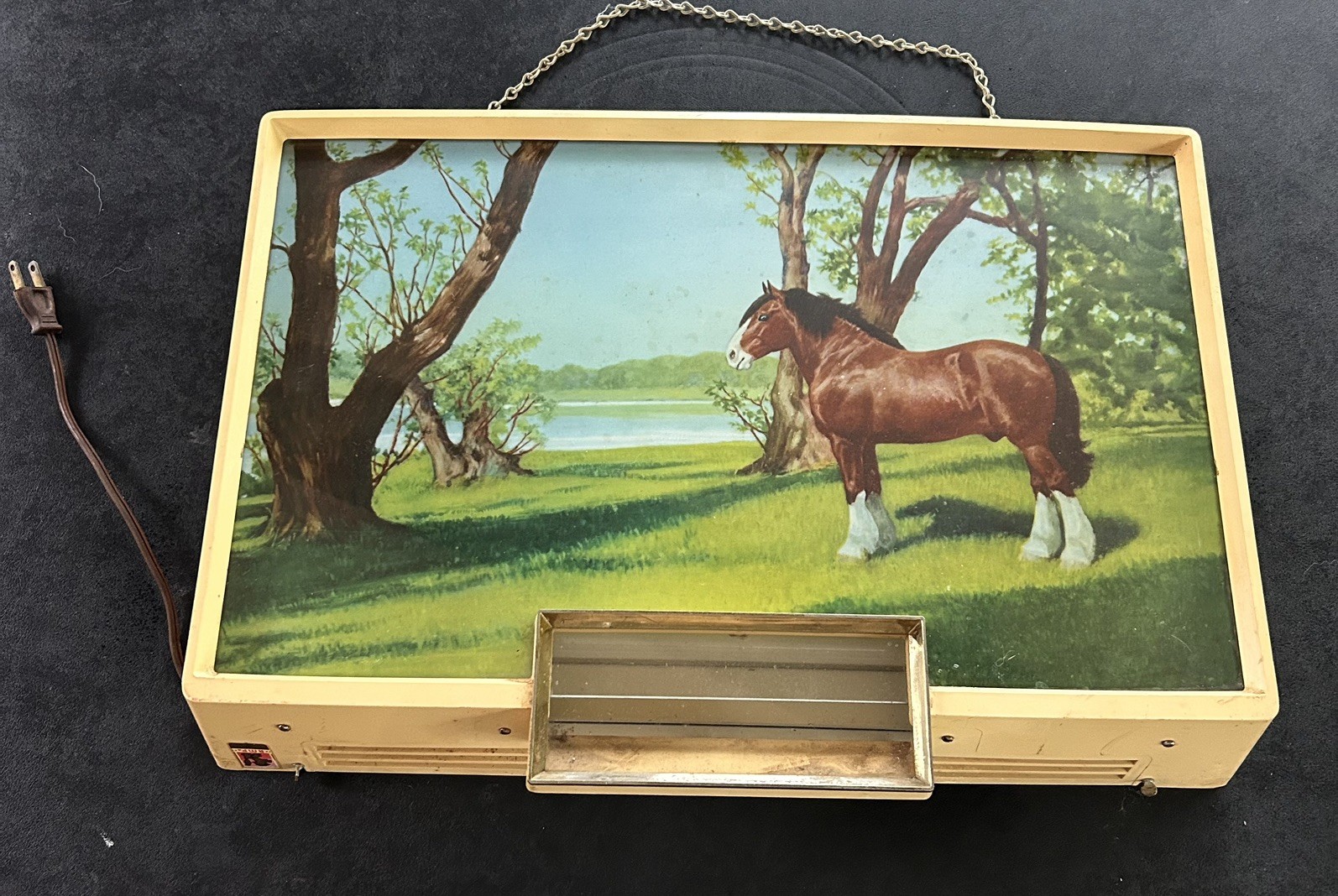 1950's Vintage Budweiser Beer  Lighted Clydesdale Horse Sign working condition