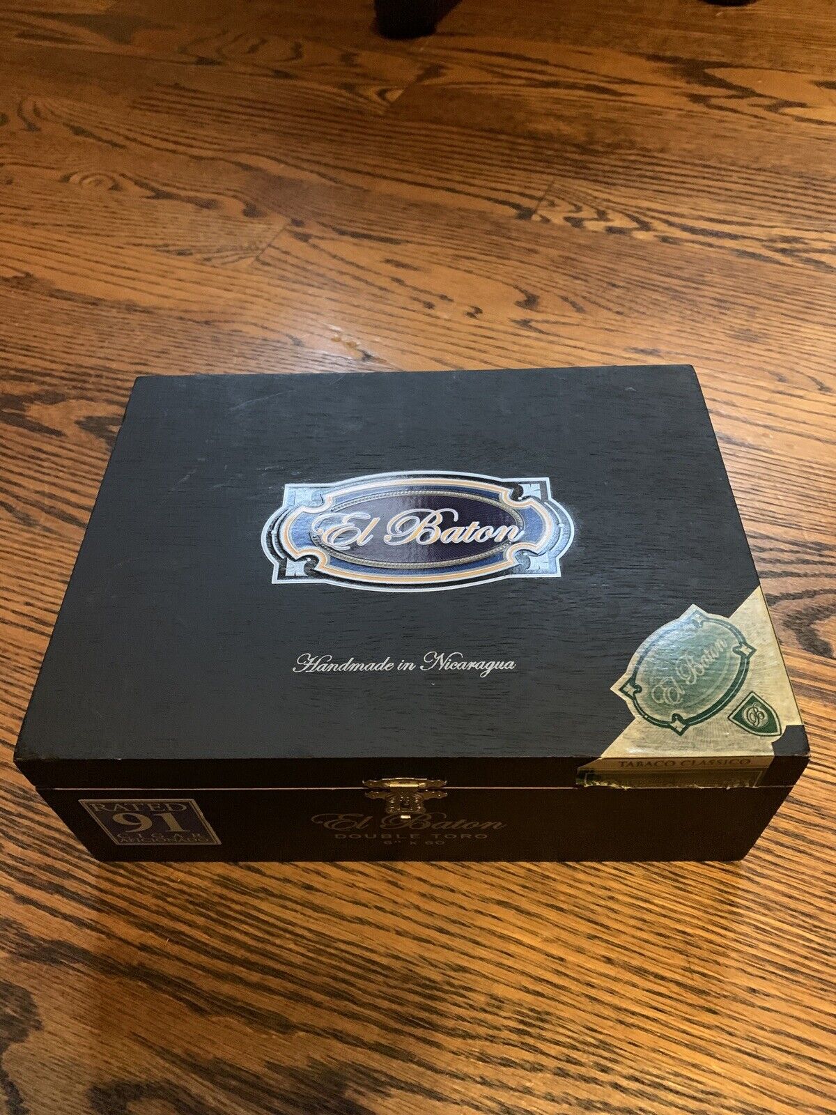 El Baton Nicaraguan Handmade Cigars Black Box 9.25”x7”x3.25” Excellent Condition