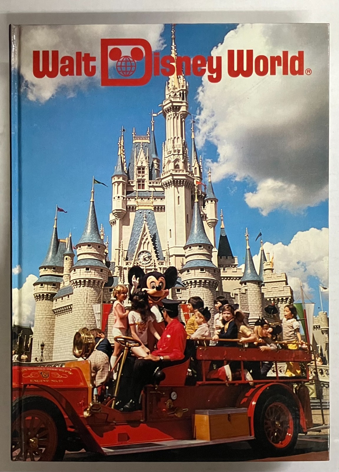 WALT DISNEY WORLD by Valerie Childs, Hardcover, c.1980 (LN, SHIPS FREE)