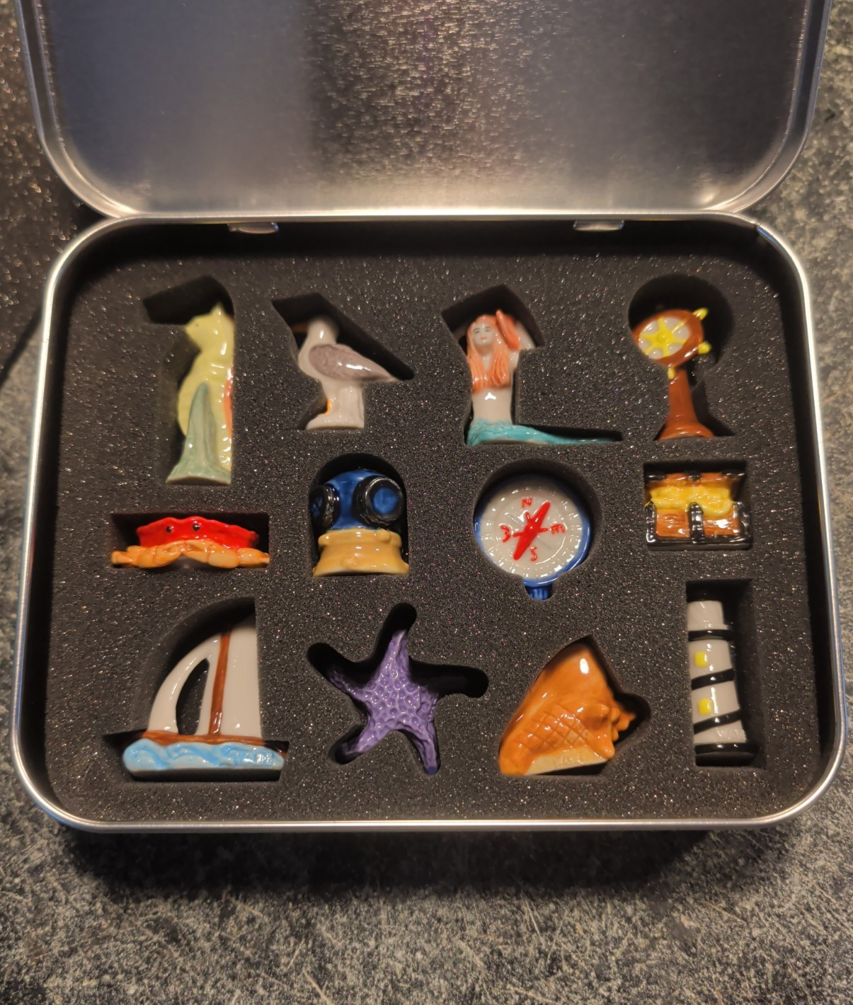 Limited Edition 2012 Red Rose WADE Nautical Wonderland Whimsies COMPLETE in Tin Limited Edition 2012 Red Rose WADE Nautical Wonderland Whimsies COMPLETE in Tin