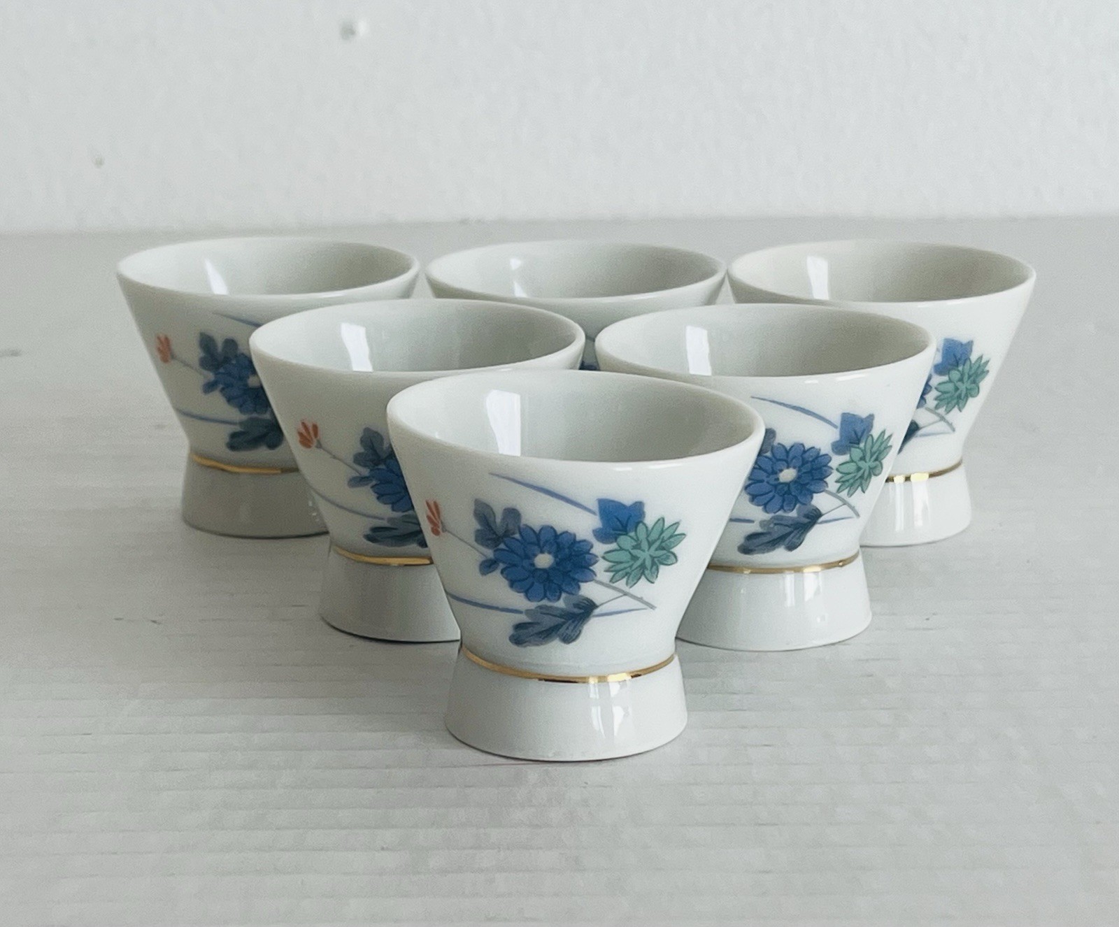 Vintage Otagiri OMC Japan set of 6 Sake Cups Blue Floral White Porcelain in Box
