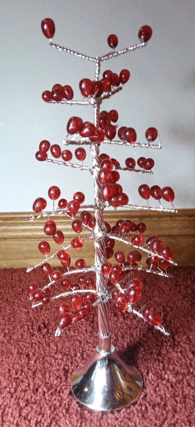 Vintage Red Berry Silver Metal Wire Tree Centerpiece, Mantel Table Top 13.5”NICE Vintage Red Berry Silver Metal Wire Tree Centerpiece, Mantel Table Top 13.5”NICE
