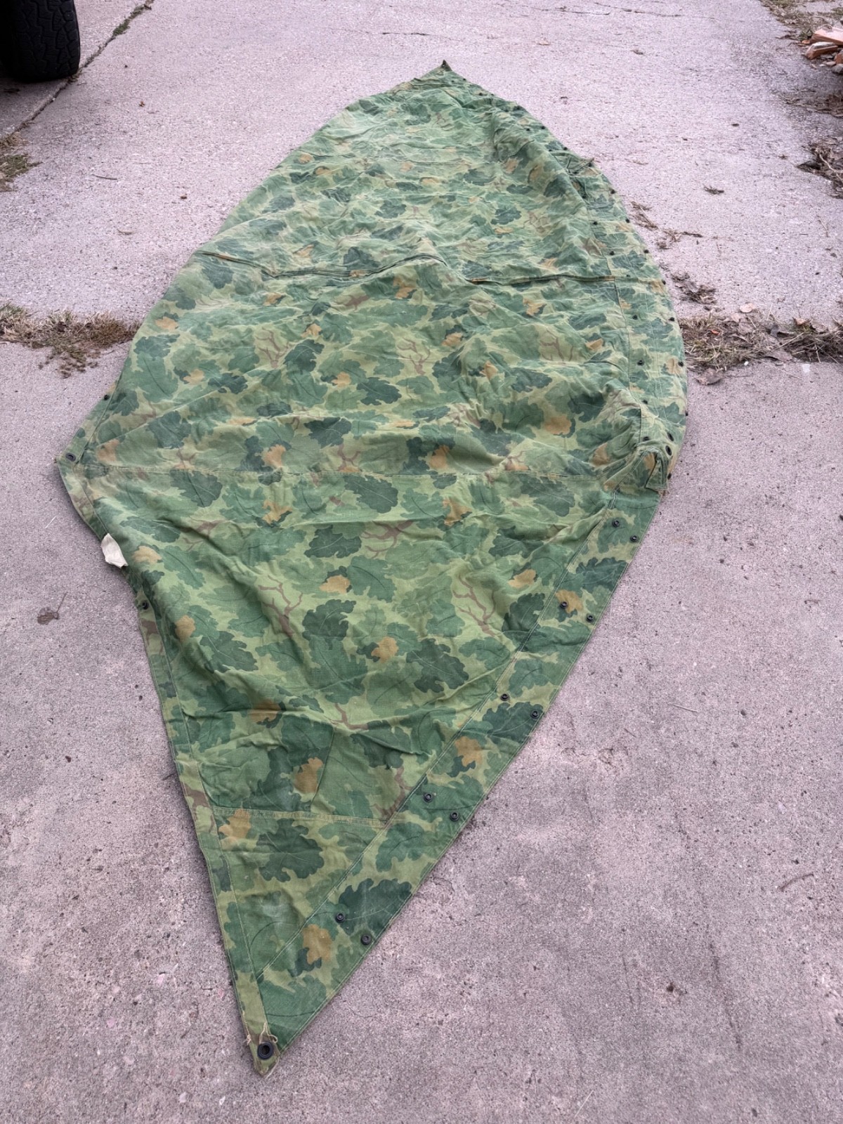 ORIGINAL POST WWII KOREAN VIETNAM WAR US USMC MARINE CAMO  SHELTER HALF-1953