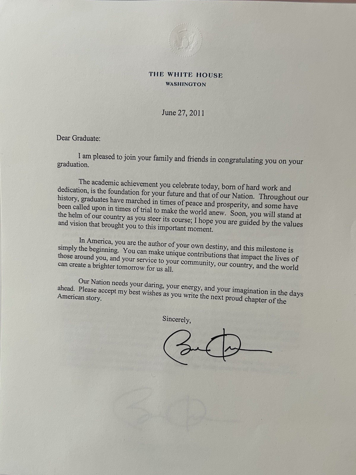 OBAMA 2011 WHITE HOUSE GRADUATION LETTER OFFICIAL GREETINGS SIGNATURE DEMOCRAT