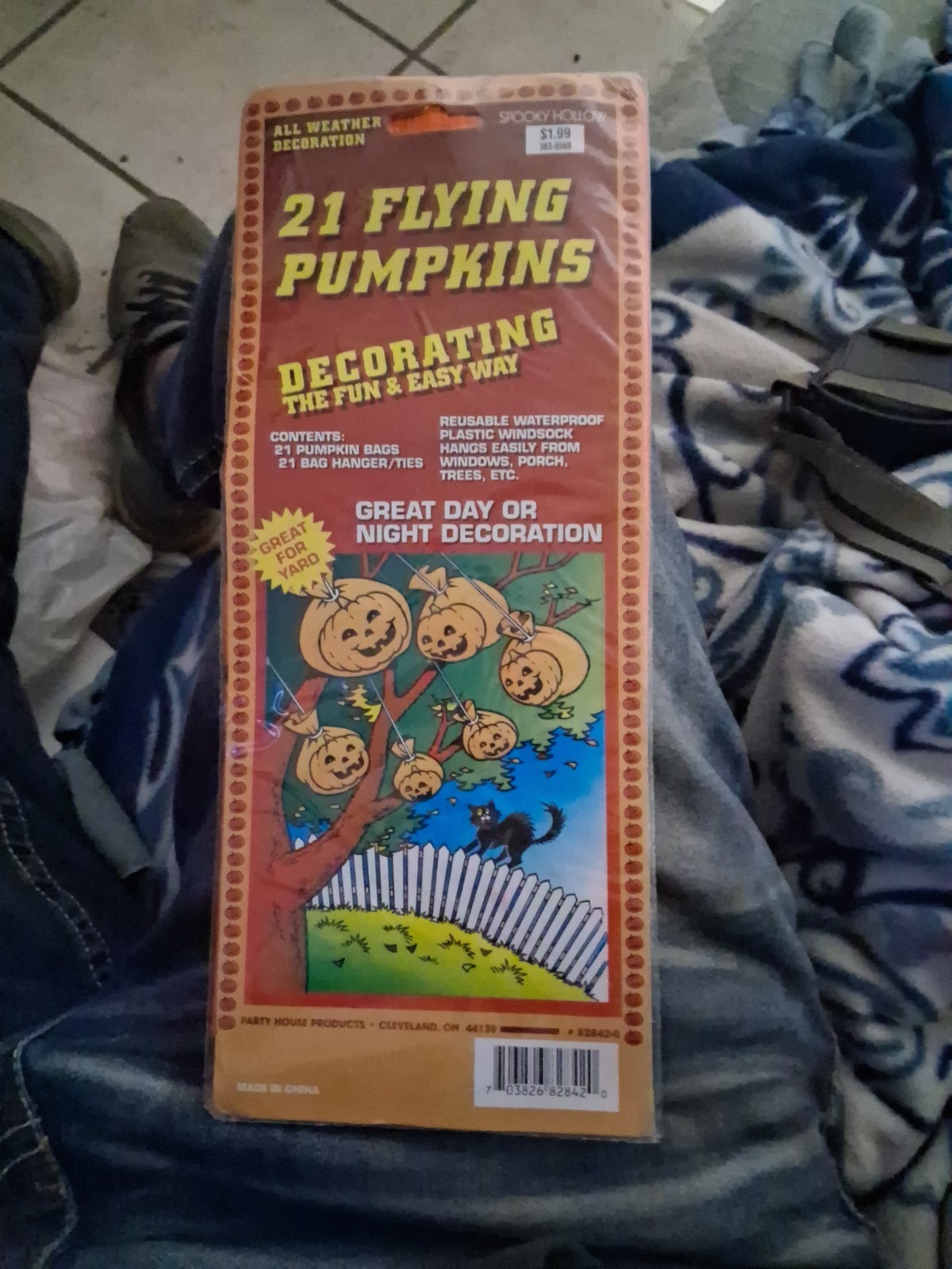 Vintage 21 Flying Pumpkins Halloween All Weather Decorations NOS Sealed Party...