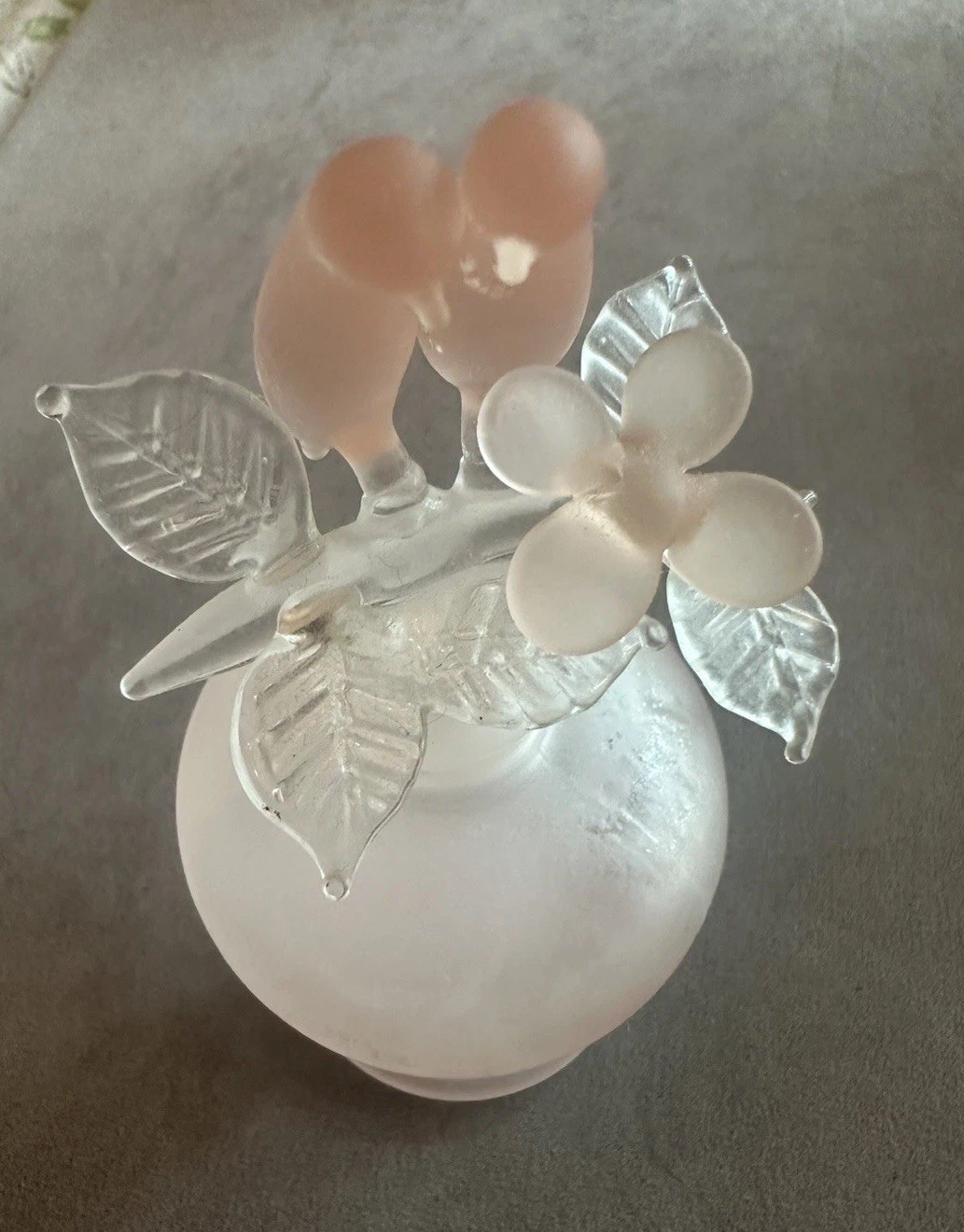 Vintage Frosted Pink Glass Perfume Bottle with Bird Stopper BEAUTIFUL 🕊️