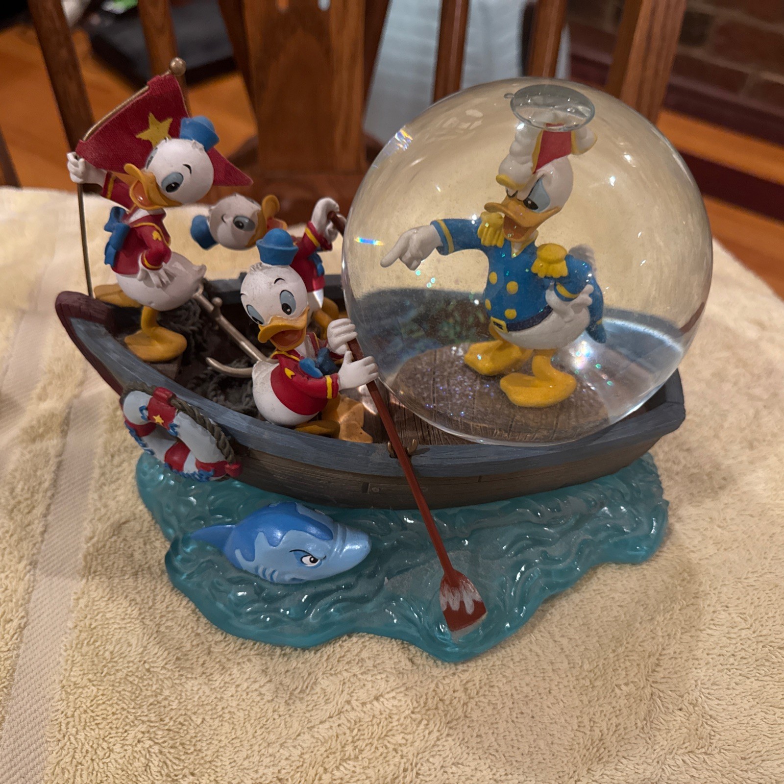 Rare Disney Donald Duck Row Boat Snow Globe. “Donald Duck Song”.Huey,Dewey,louie