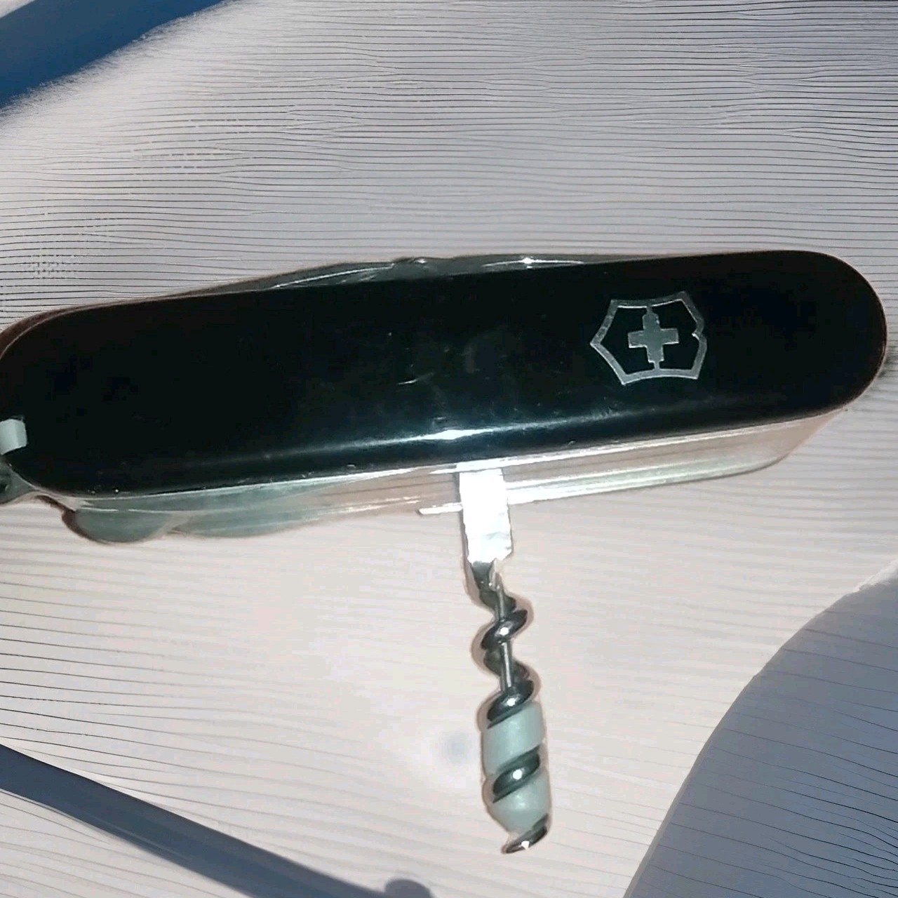 Victorinox Swiss Army Multi-Tool SwissChamp Pocket Knife Black NWOB