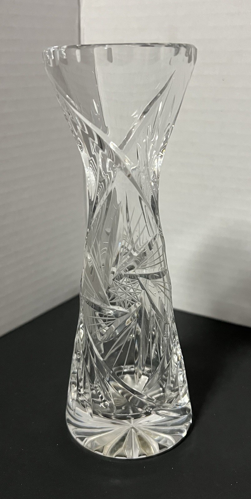 Lead Crystal Vase Diamond Cut Pinwheel Stars Art 6.5”H Hour Glass Shaped Vintage