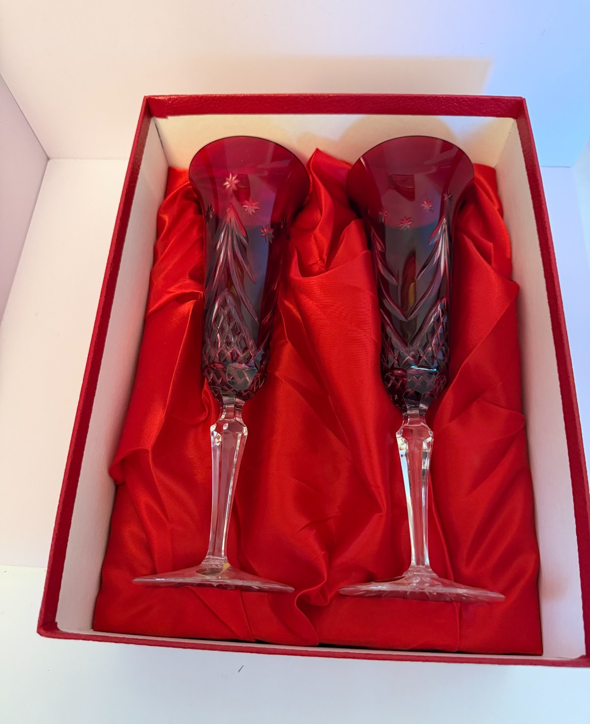 Waterford Crystal Ruby Red Happy Holidays Champagne Flute -pair in original box Waterford Crystal Ruby Red Happy Holidays Champagne Flute -pair in original box