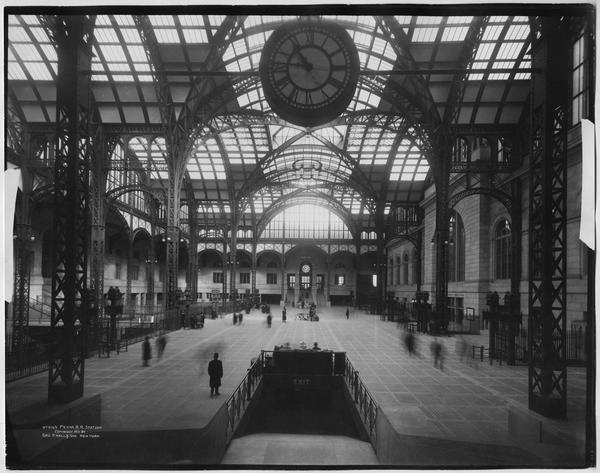 Manhattan NY interior main concourse of Penn Station ie Pennsy- 1900 Old Photo Manhattan NY interior main concourse of Penn Station ie Pennsy- 1900 Old Photo