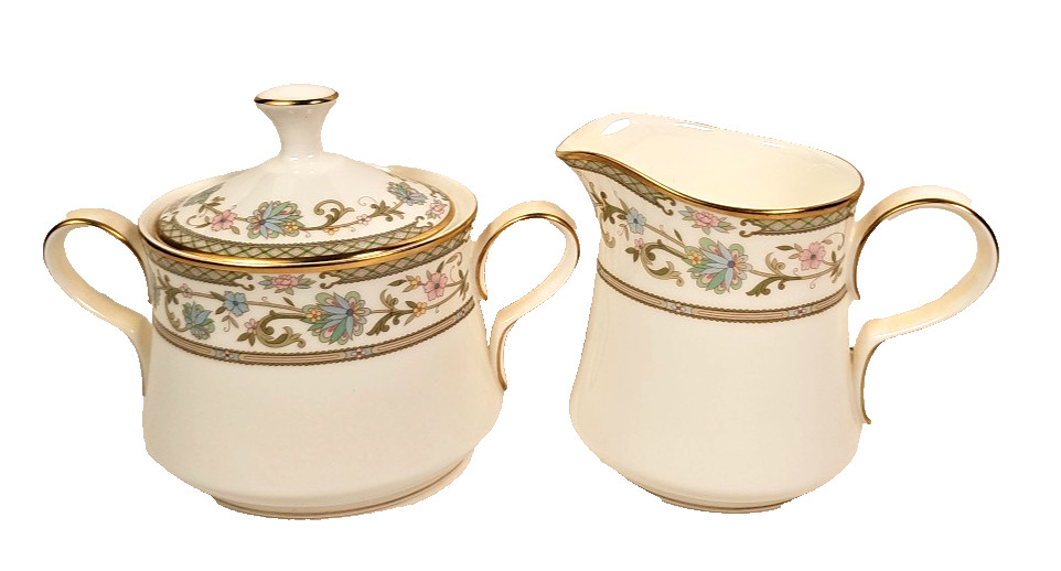 Noritake SAKURA Bone China Creamer and Lidded Sugar Set 0704 VTG Gold Rimmed