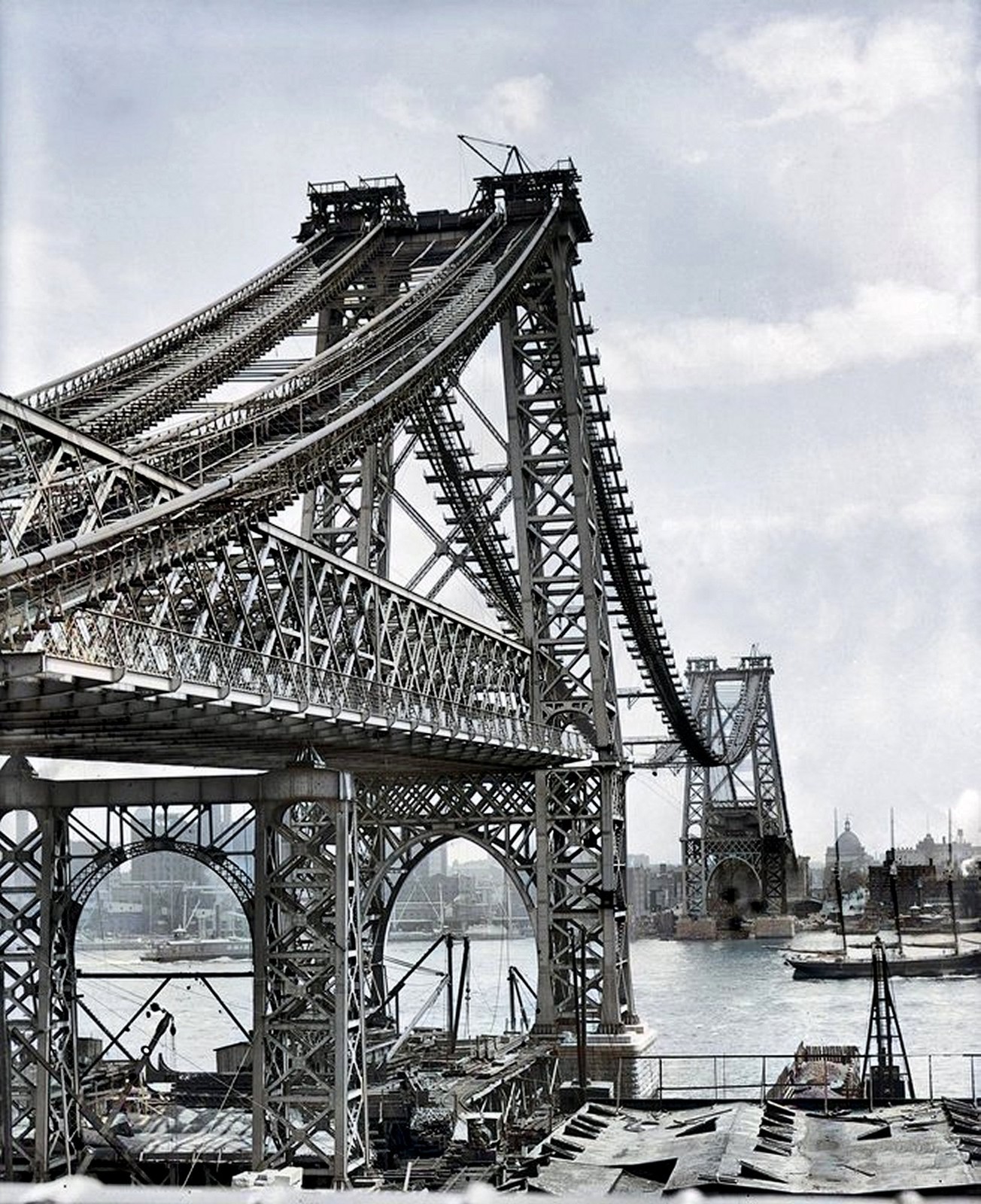 1902 Williamsburg Bridge Under Construction Photo  (201-X)