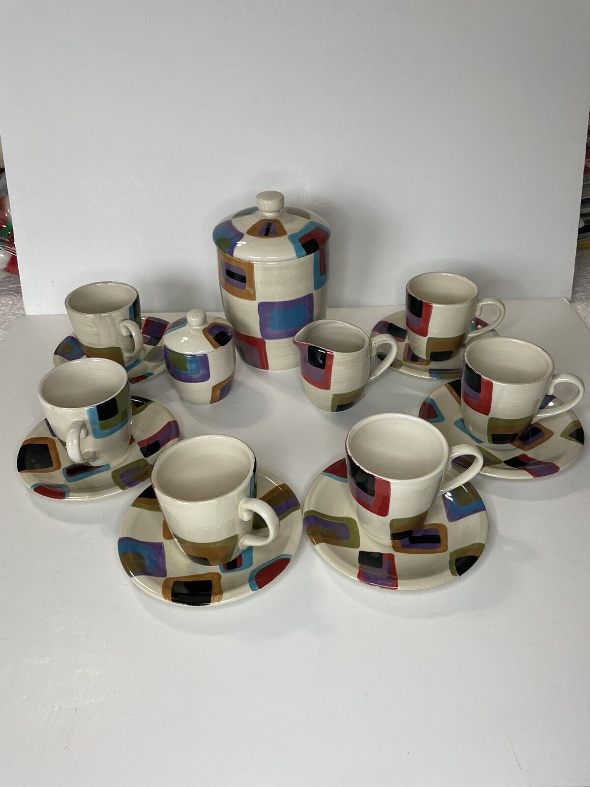 Coffee/Tea Service For 6 Cups Saucers Creamer Sugar Cookie Jar Tabletops Unl.