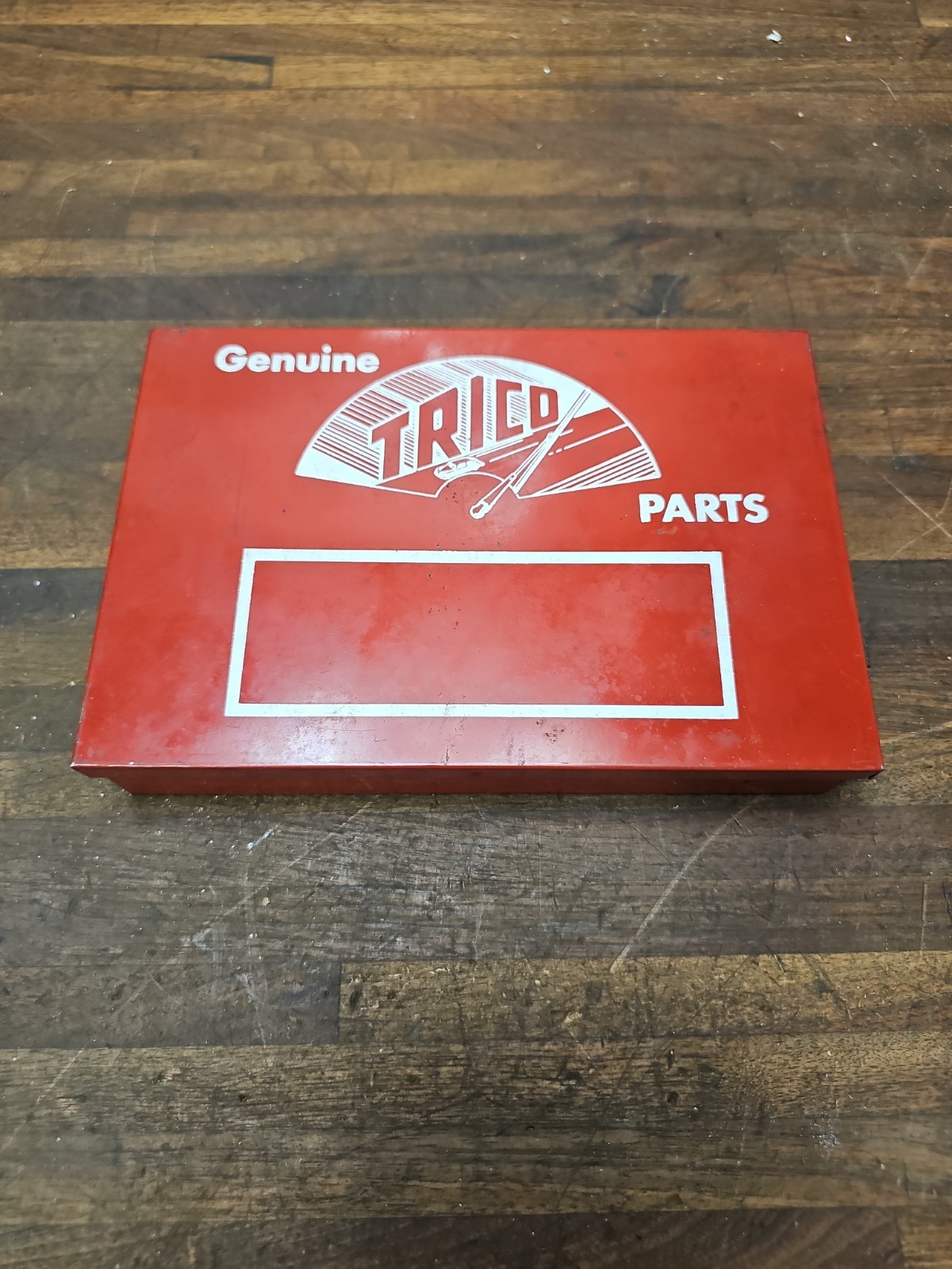 CR8- Vintage Trico Windshield Wiper Parts Display  Red Metal Box D-80 w/ parts