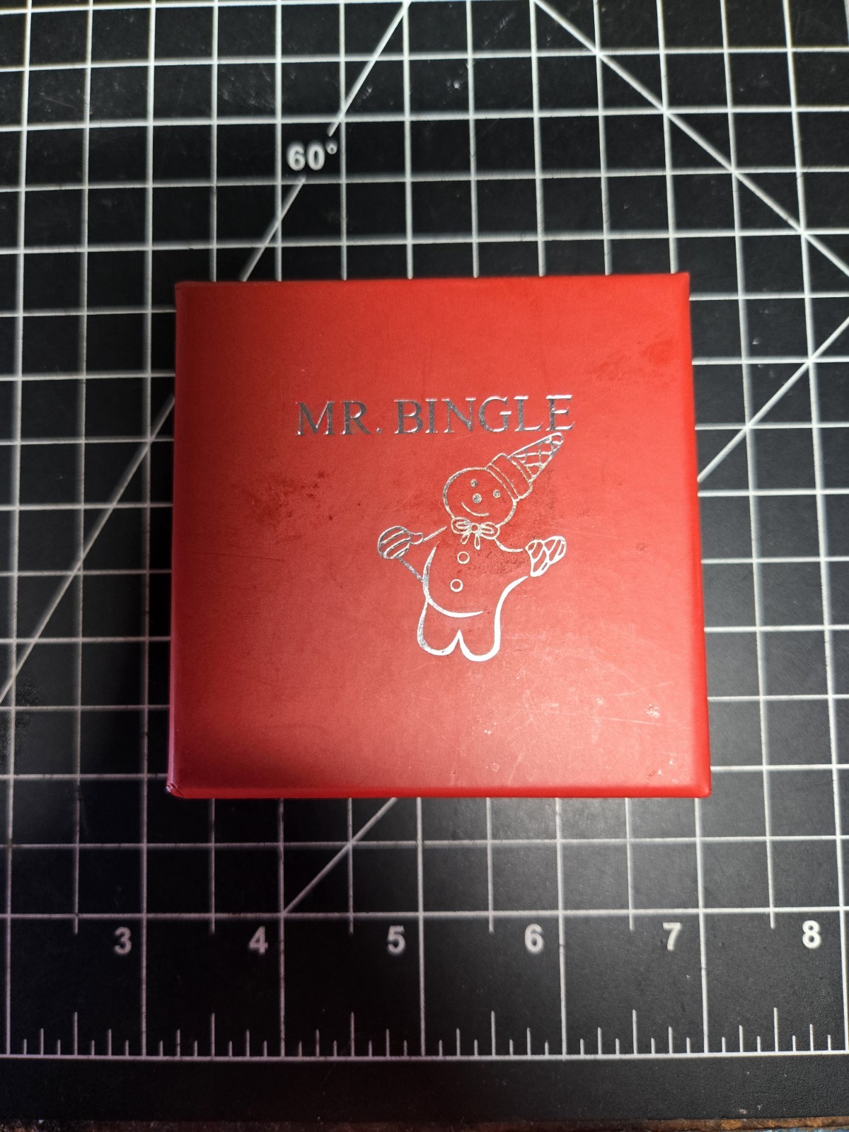 MR. BINGLE ENAMEL PIN BROOCH Dillard's MAISON BLANCHE New Orleans Mr NWT