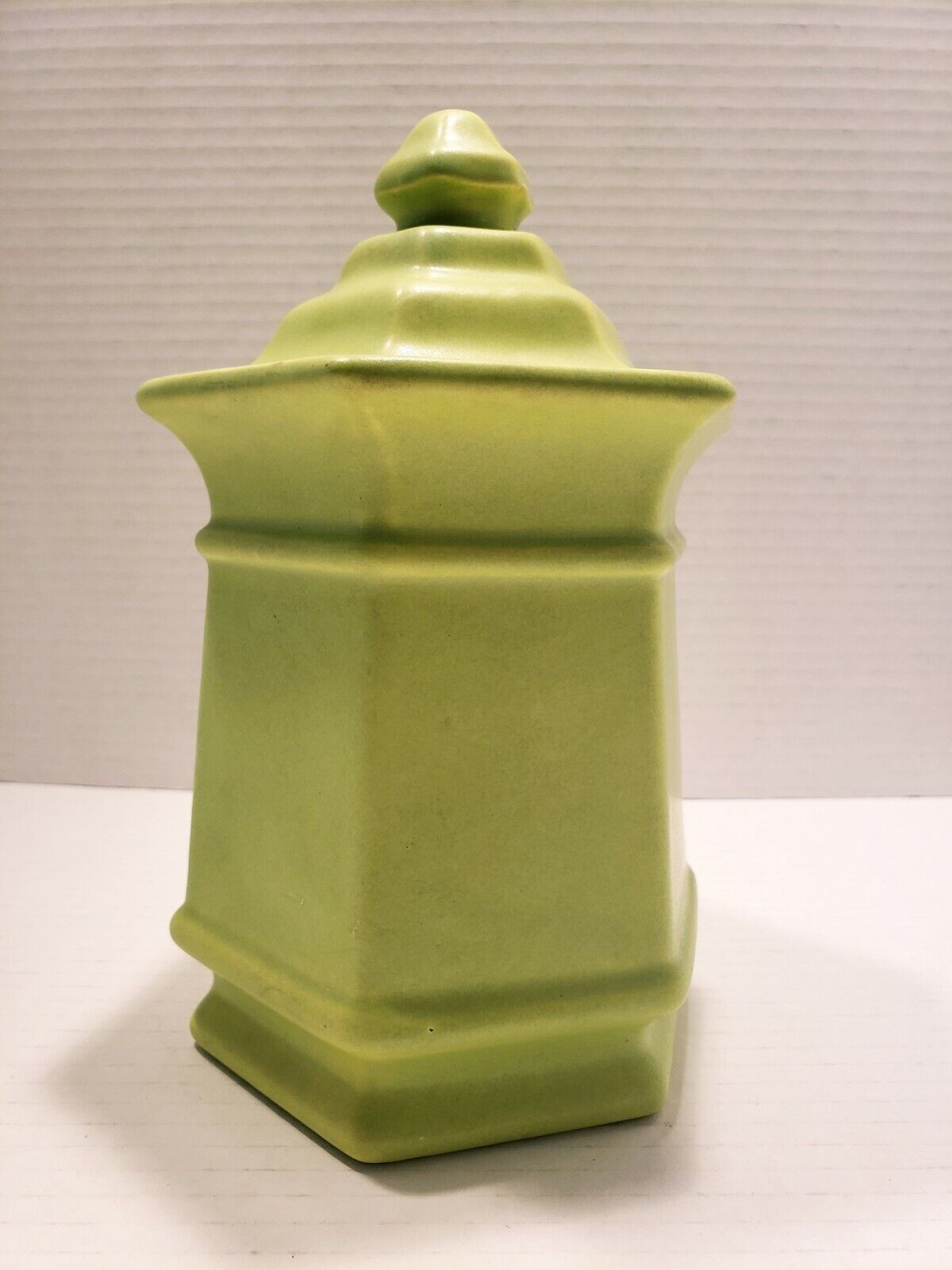 Haeger Pottery Medium Canister Green Hexagon Lidded 5.5\