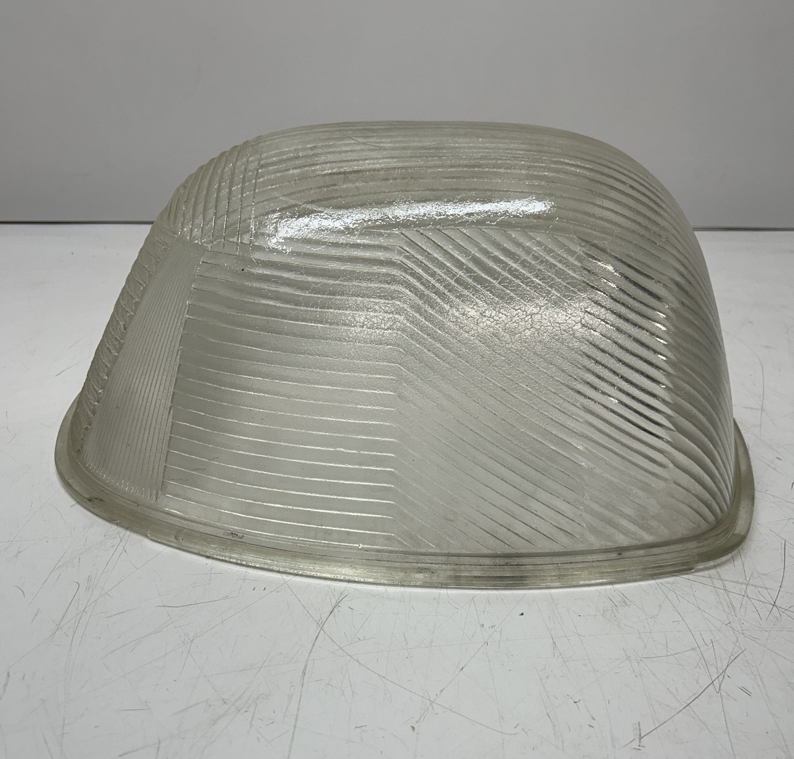 Vtg Holophane #4195 Endural American Electric Street Light Refractor Lens Shade