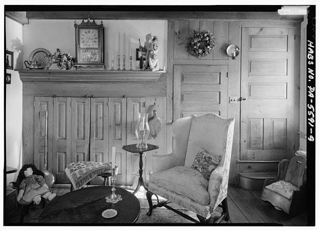 Photo:East Room Interior 1900s Fireplace Mantel Doors Parlor Furniture