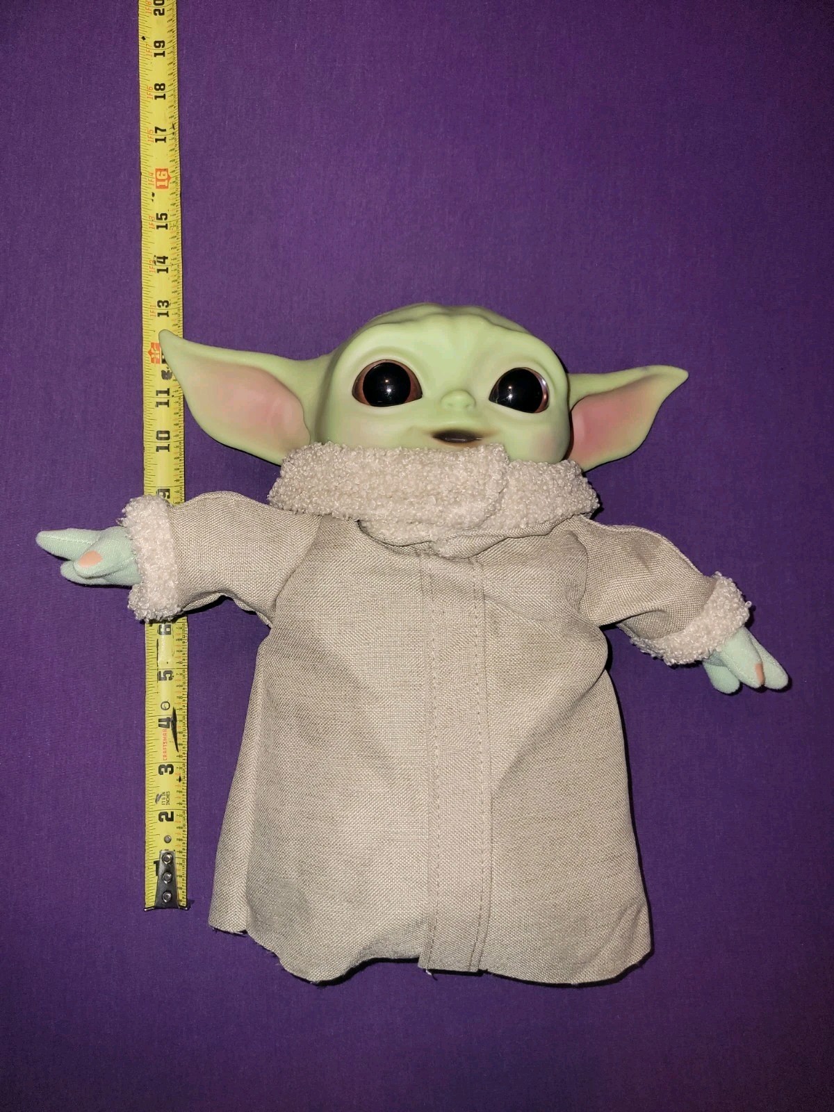 Baby Yoda Grogu Mattel Star Wars Mandalorian Necklace 