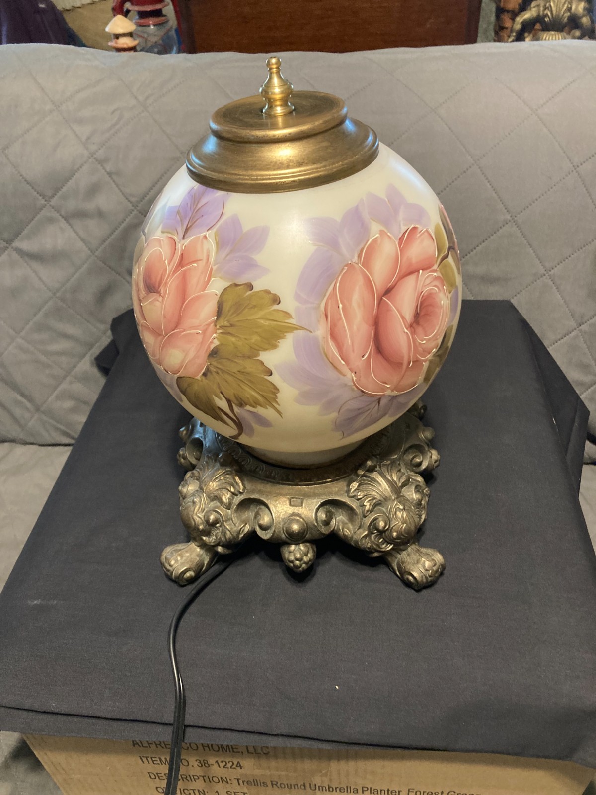 Vintage Hurricane Night Light Table Lamp Satin Finish Globe Roses & Ornate Base Vintage Hurricane Night Light Table Lamp Satin Finish Globe Roses & Ornate Base