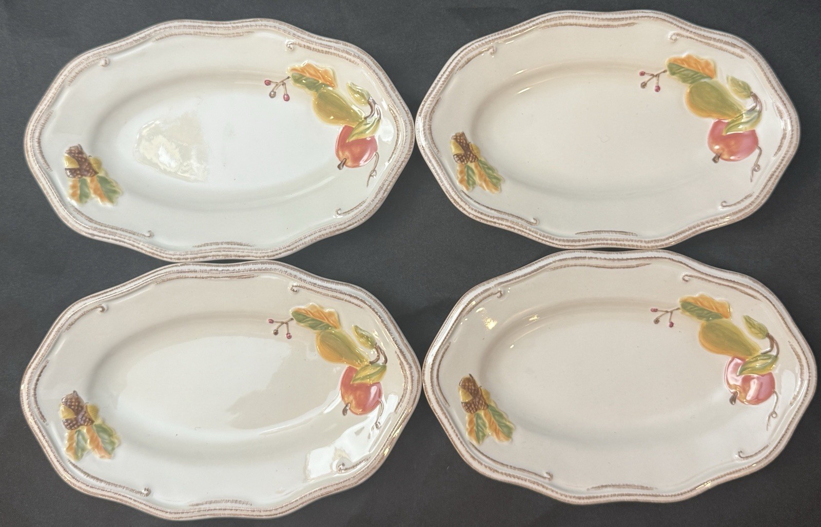 Pfaltzgraff Plymouth 8.75 Oval Dessert Plates Set of 4 Fall Thanksgiving Pumpkin