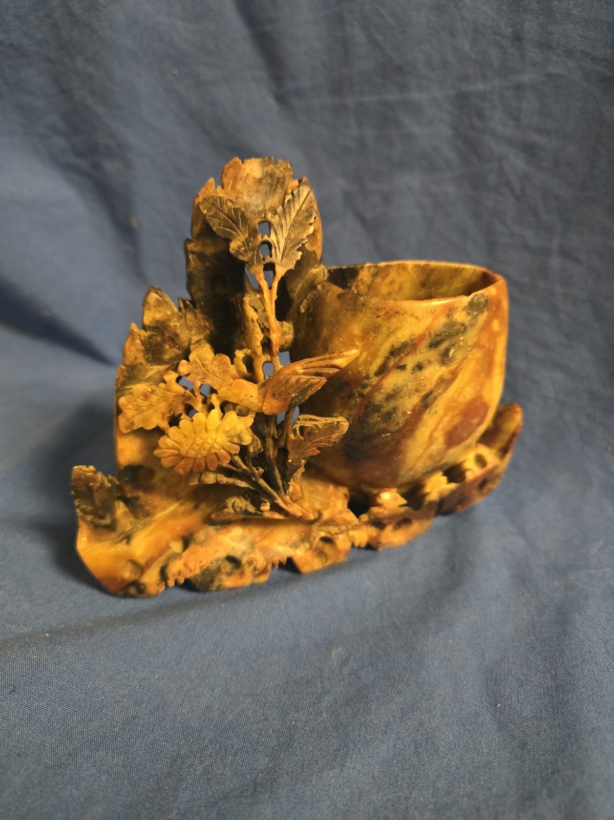 1933 Chicago World\'s Fair Souvenir Carved Stone Floral Bird Cup Vase