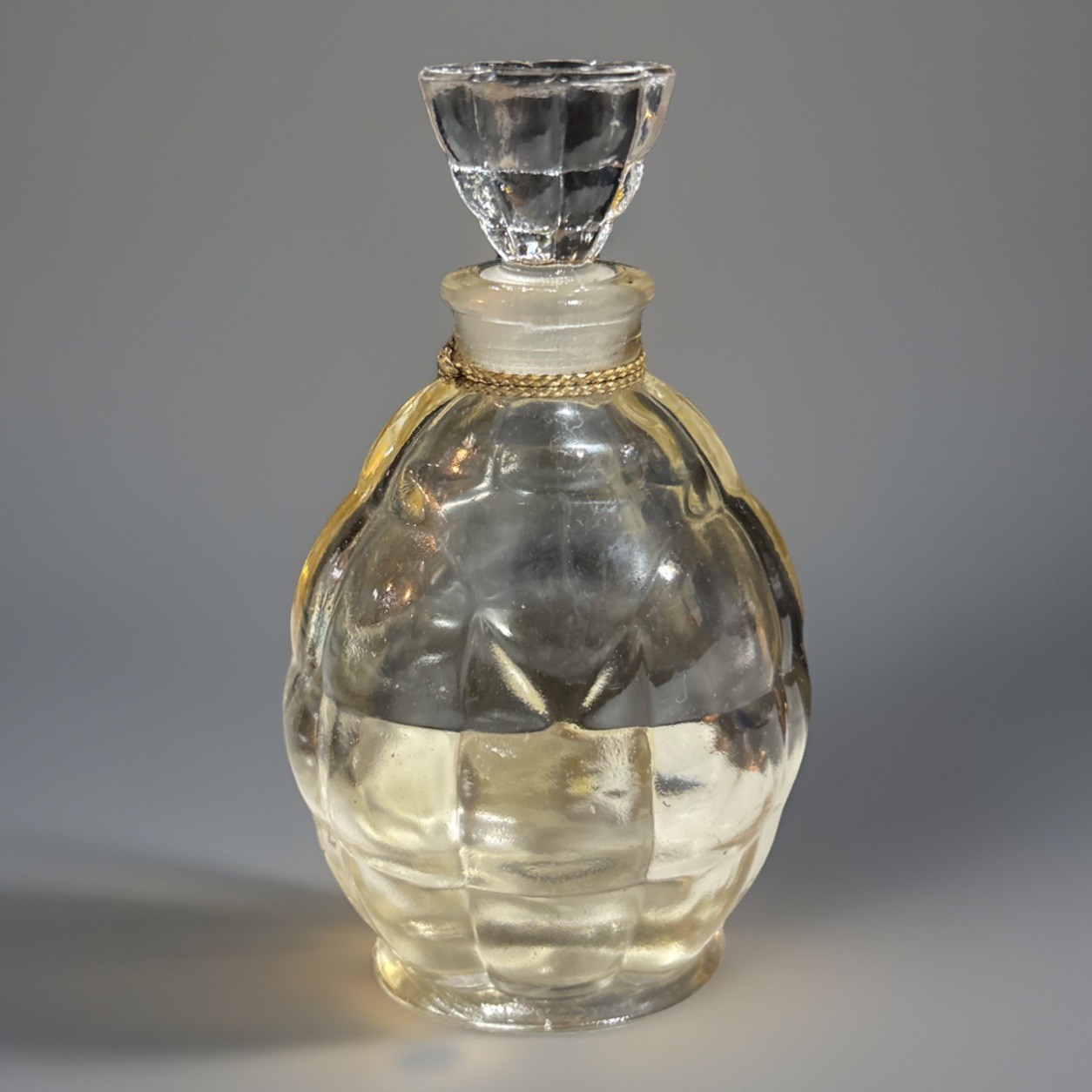 Vintage Vigny Perfume Bottle \ Vintage Vigny Perfume Bottle \