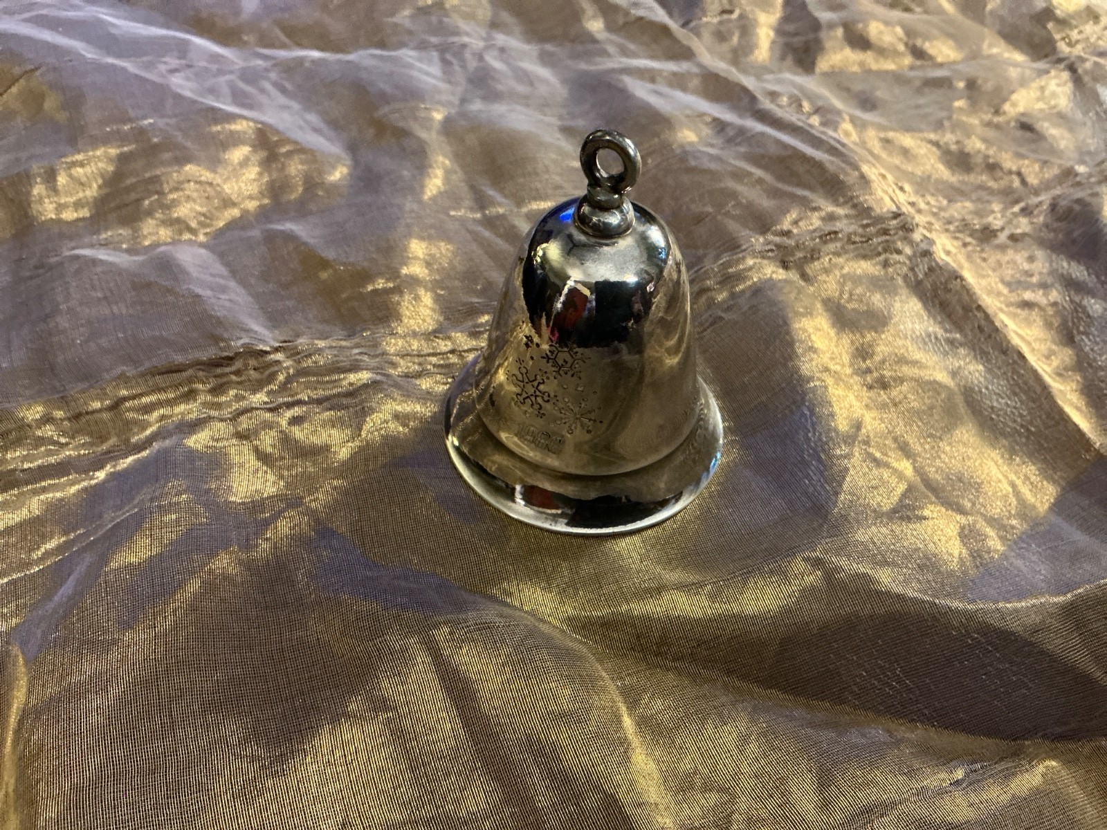 Vtg Warwick W. Bell Co. Silverplate 1988 Wind Up Musical Christmas Bell Ornament