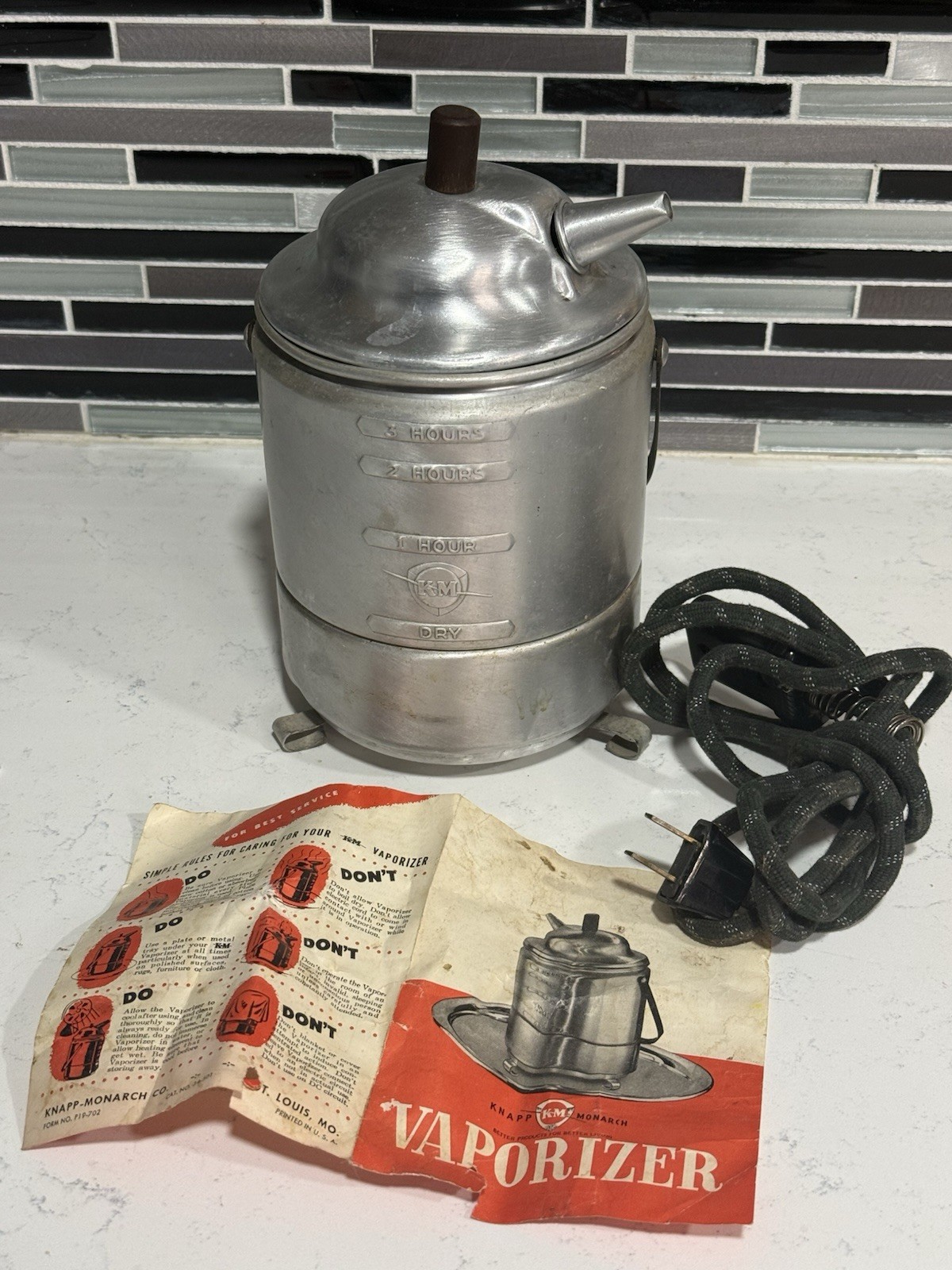 Vintage 1950s Knapp Monarch KM Aluminum Vaporizer Humidifier Cord Manual