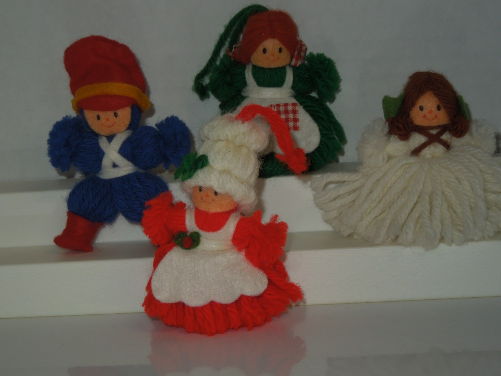 Vintage Lot of Four 1970s Handmade Hallmark Yarn & Felt Christmas Ornaments VGC